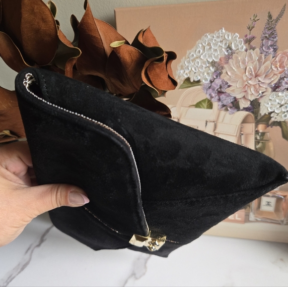 Henri Bendel Suede Flap Clutch GUC - Picture 5 of 13